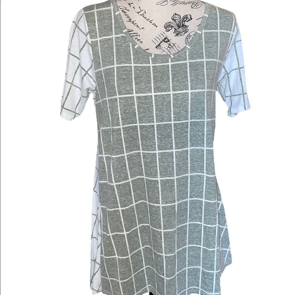 LuLaRoe XXS Perfect Tee (Gray) • Swing Trapeze Tee • Flattering Half Sleeves NWT